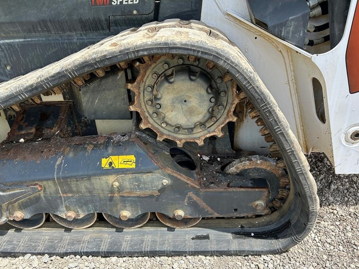 2021-bobcat-t62-image-19