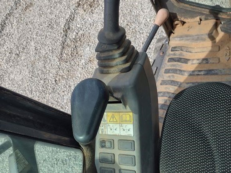 2019-bobcat-e35-image-9