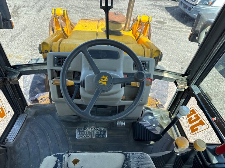 jcb-214-image-18