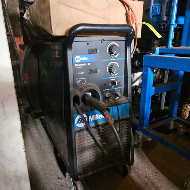 #8712 • Miller Millermatic 251 Welder