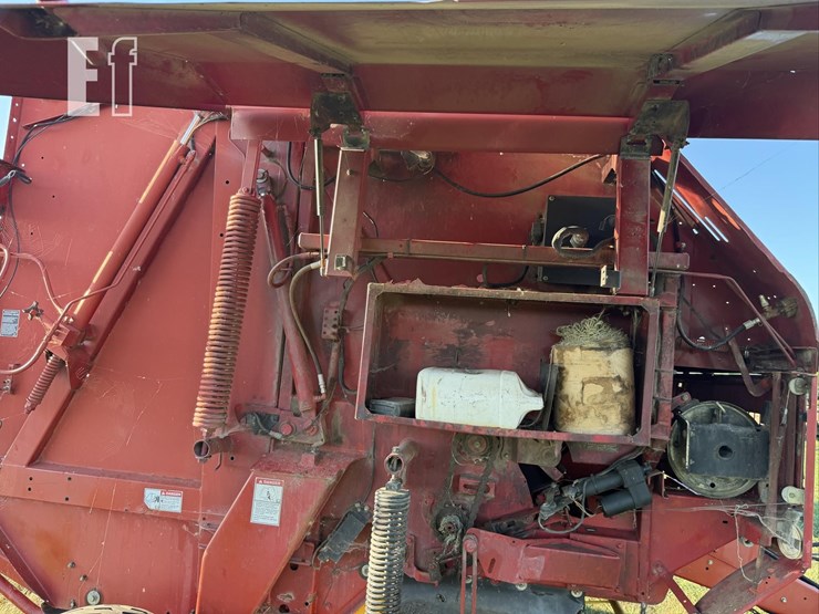 2008-new-holland-br7090-image-31