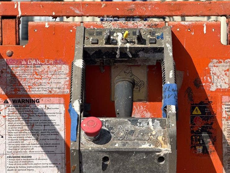 jlg-2030es-image-6
