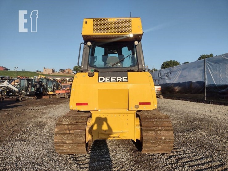 2023-deere-550k-lgp-image-4