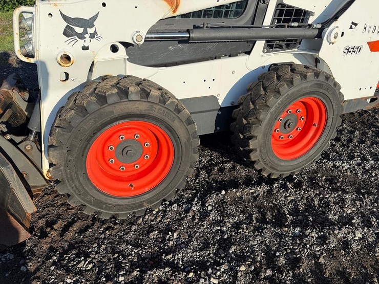 2018-bobcat-s550-image-13