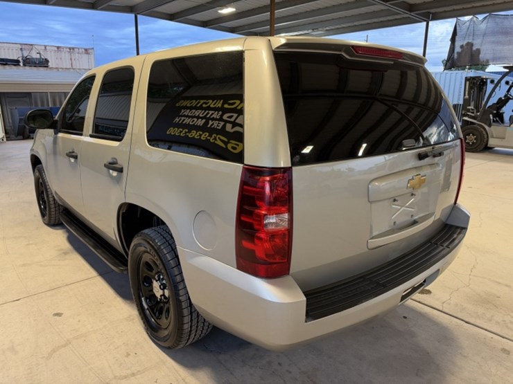 2014-chevrolet-tahoe-image-6