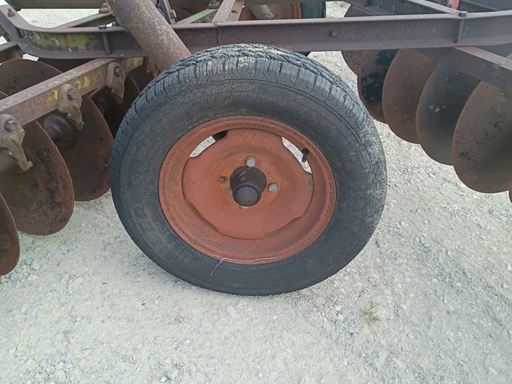 john-deere-10-image-17