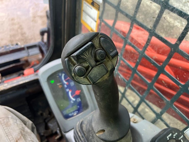 2019-kubota-svl75-2-image-20