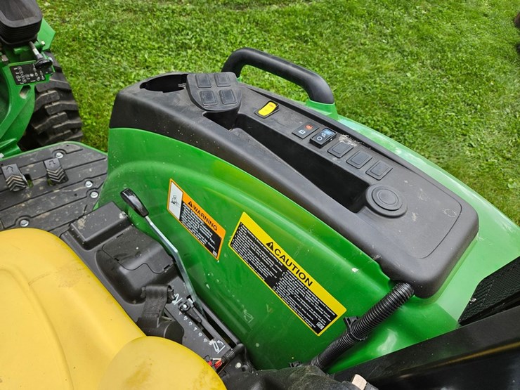 john-deere-4066m-image-22