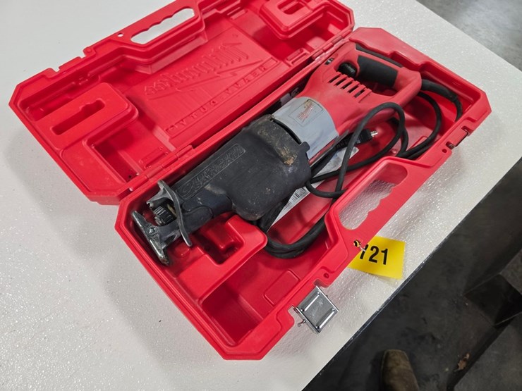 #9721-•-milwaukee-super-sawzall-kit-image-2