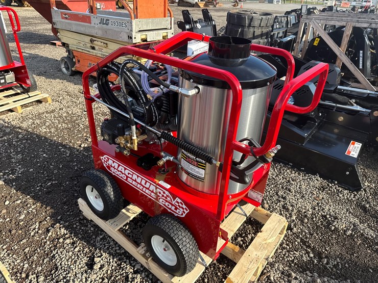 #2058-•-magnum-4000-series-heated-pressure-washer-image-5
