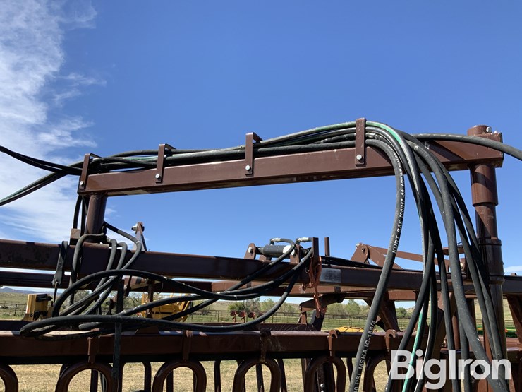 hi-qual-hydraulic-squeeze-chute-image-10