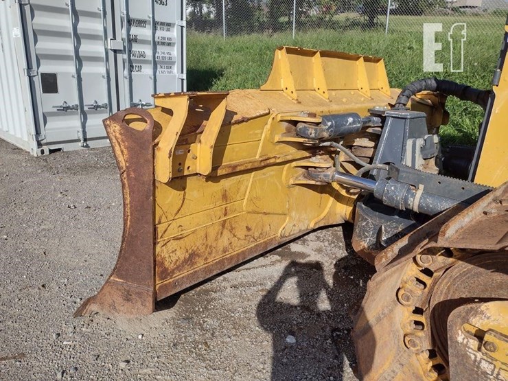 2021-deere-750l-lgp-image-23