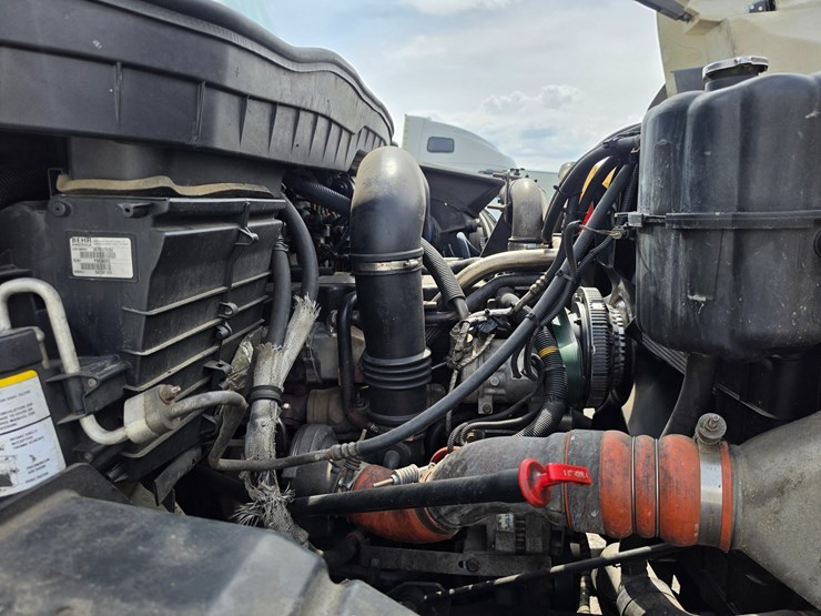 2012-ford-f750-image-37