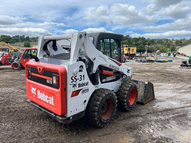 2018-bobcat-s570-image-7