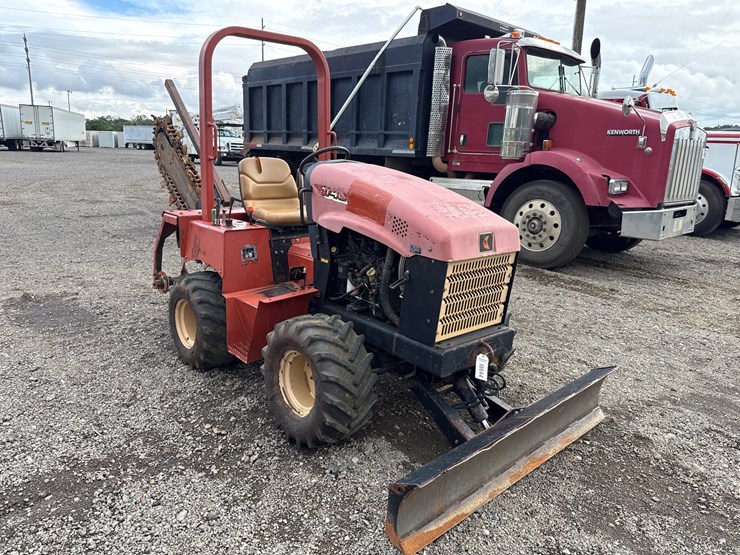 2008-ditch-witch-rt40-image-3