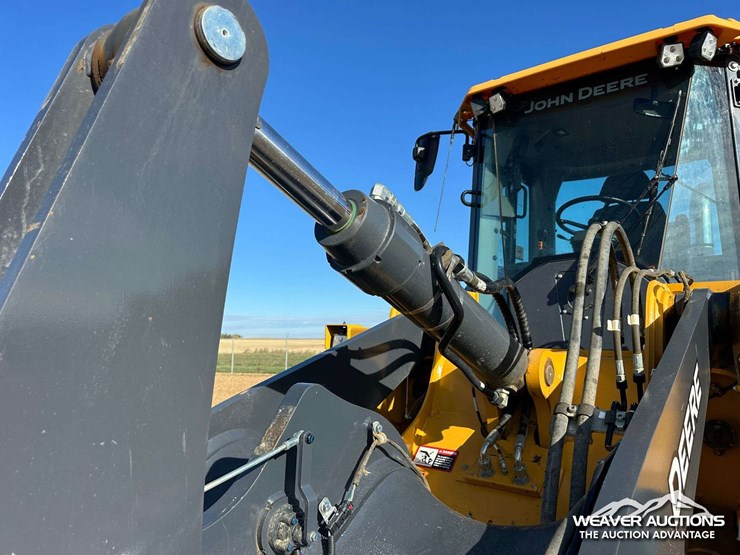 deere-624-image-30