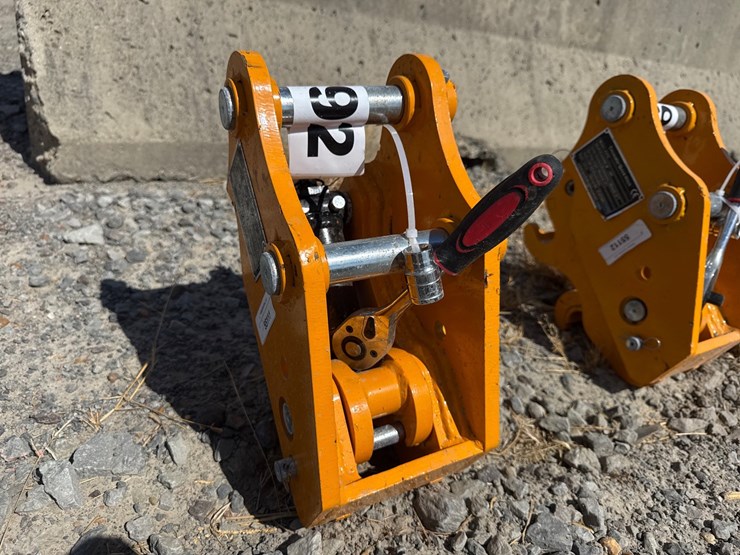 #92-•-giyi-gy-k302-excavator-hitch-inv#55111-image-4