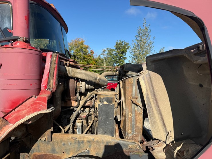 mack-dm685s-image-9