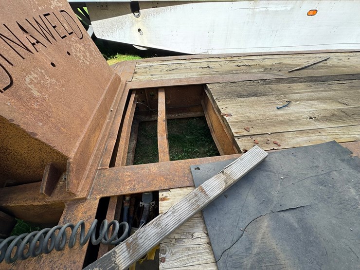 1997-dynaweld-lowboy-image-35