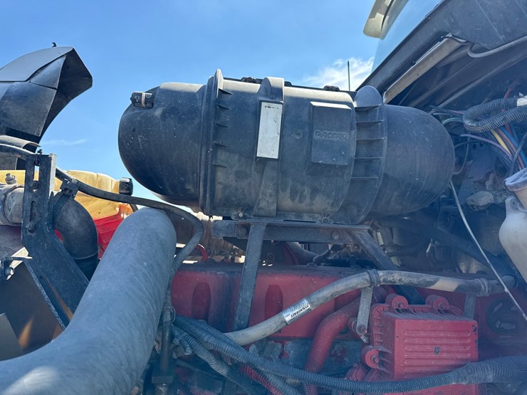 2010-kenworth-t800-image-53