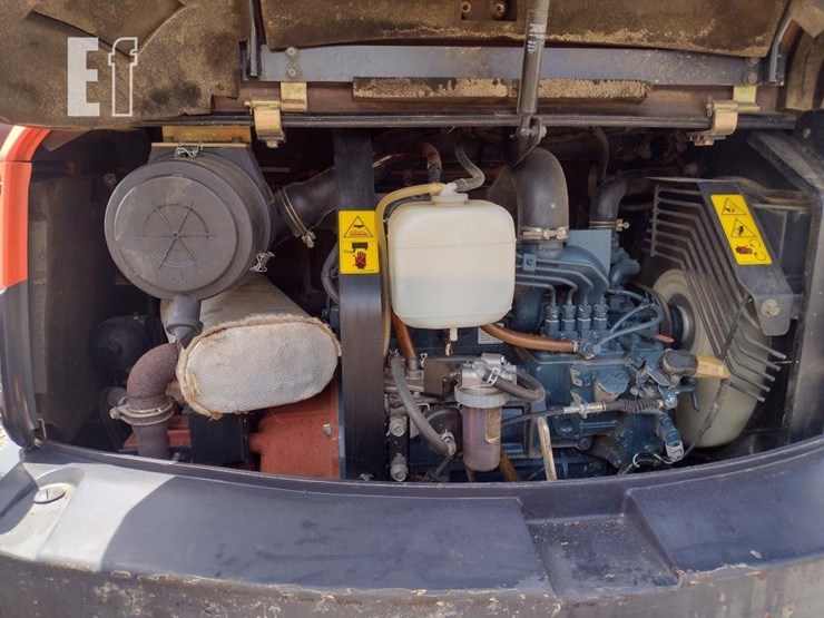 2008-kubota-kx121-3-image-36