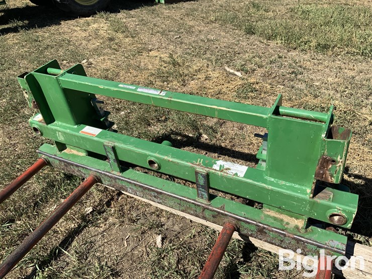 worksaver-tractor-loader-bale-spear-attachment-image-9