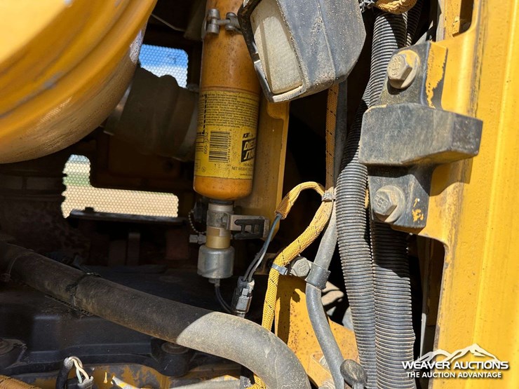 caterpillar-d6r-xw-image-50