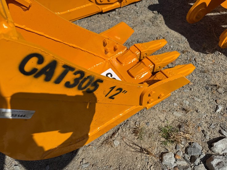 #55-•-giyi-gy-bk-12"-cat305-excavator-bucket-inv#55144-image-7