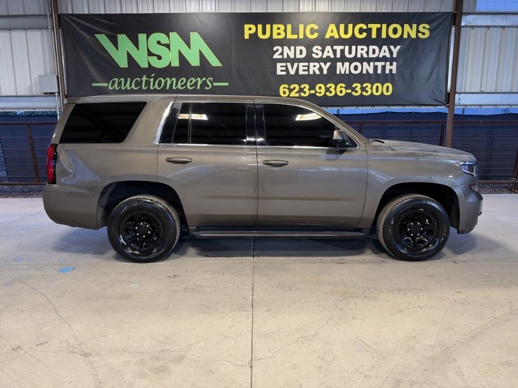 2016-chevrolet-tahoe-image-1