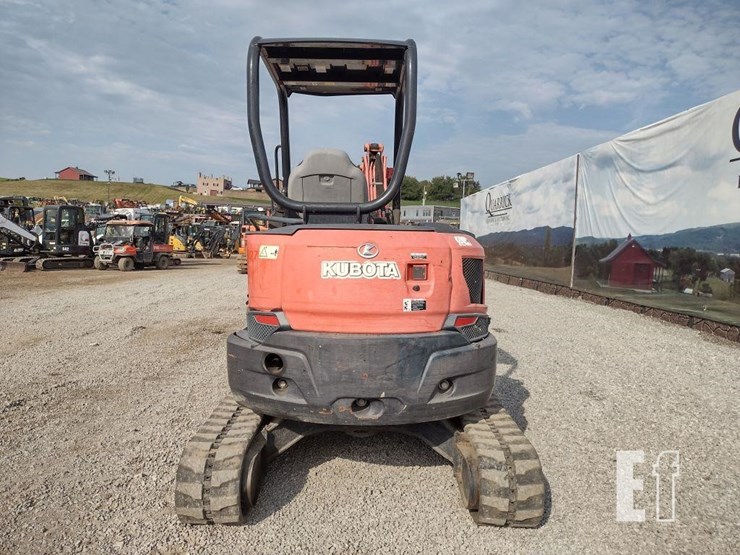 2014-kubota-u35-4-image-4