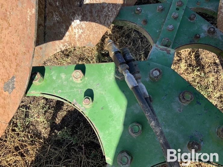 john-deere-3-pt-rotating-plow-image-10
