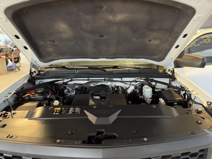 2014-chevrolet-silverado-1500-image-11