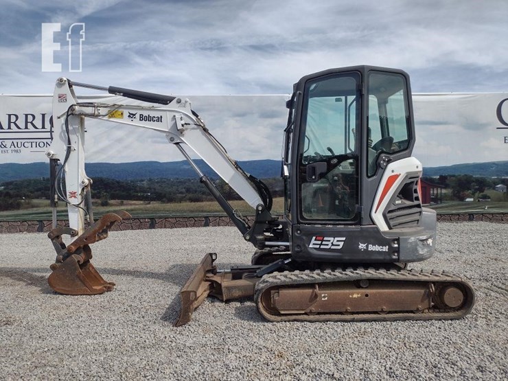 2019-bobcat-e35-image-1