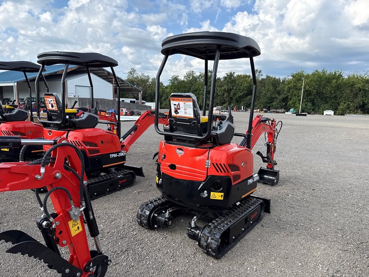 #1072-•-2026-tpm-18hh-mini-excavator-image-6