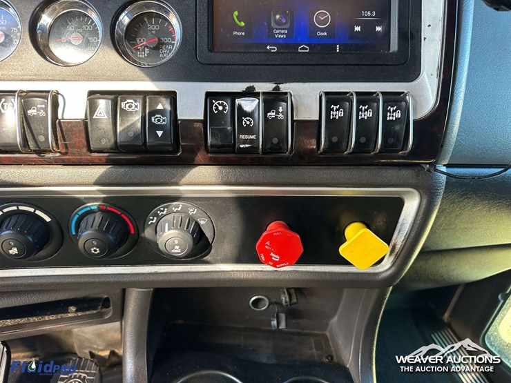 kenworth-t800-image-24