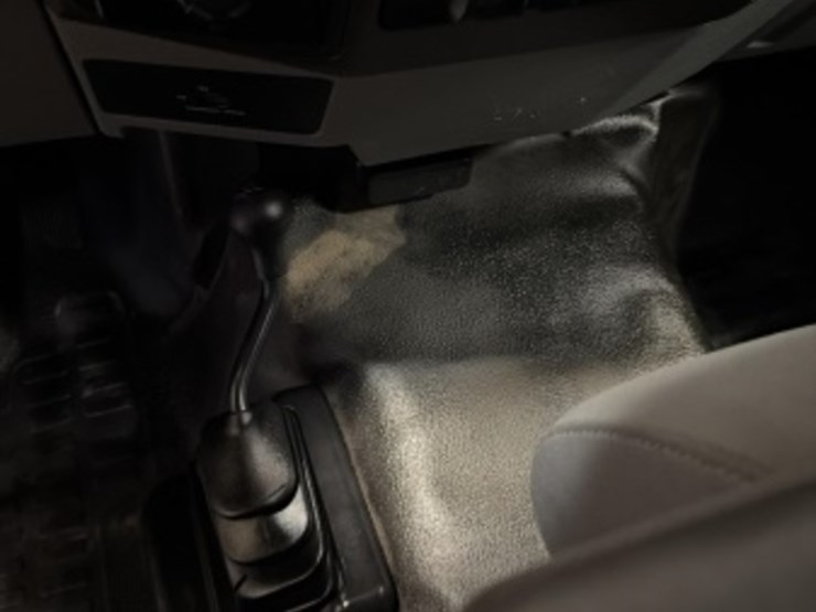2014-ford-f250-image-25