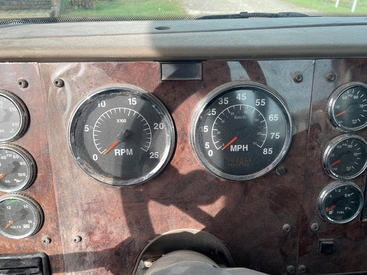 2005-international-9200i-image-29
