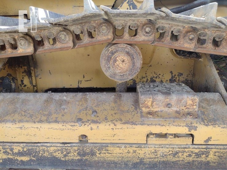 2003-caterpillar-d4g-xl-image-31
