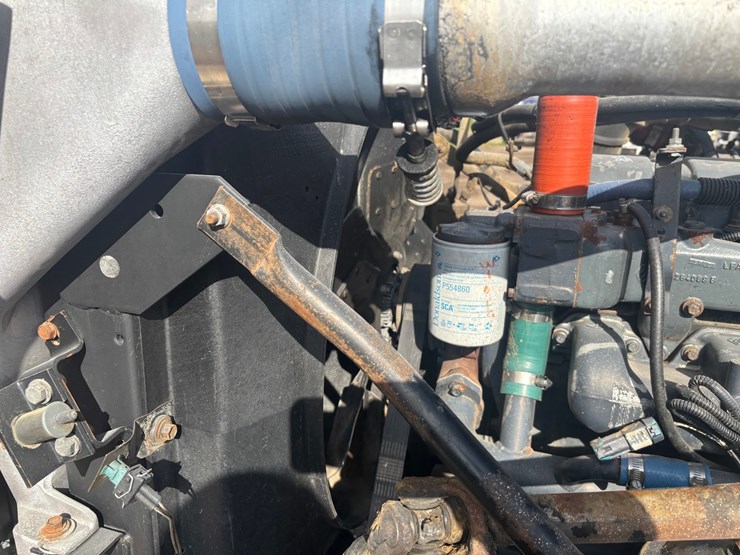 mack-rd688s-image-37