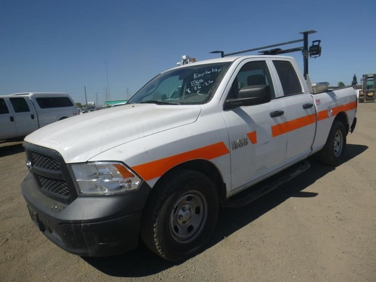 2016-dodge-1500-image-1