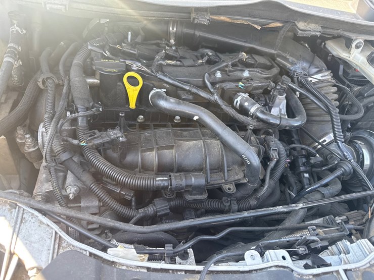 2014-ford-escape-image-59