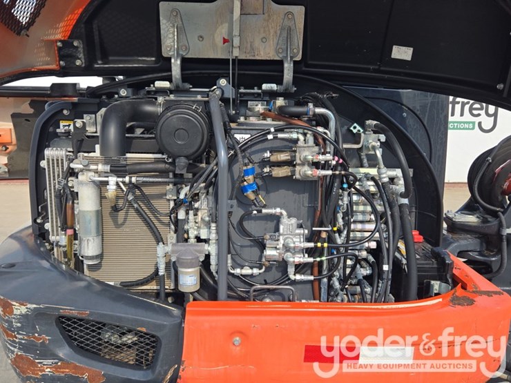 2022-kubota-kx040-4-image-33