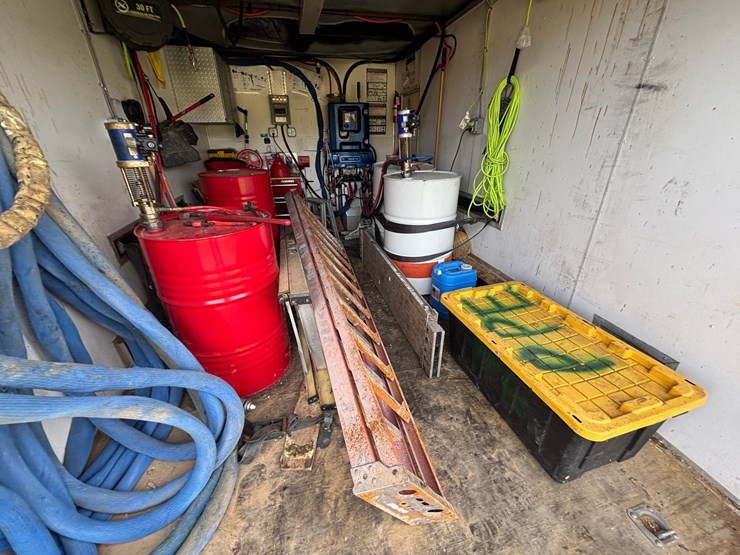 #1321-•-2021-diamond-cargo-enclosed-trailer-with-spray-foam-business-equipment-(no-title)-image-75