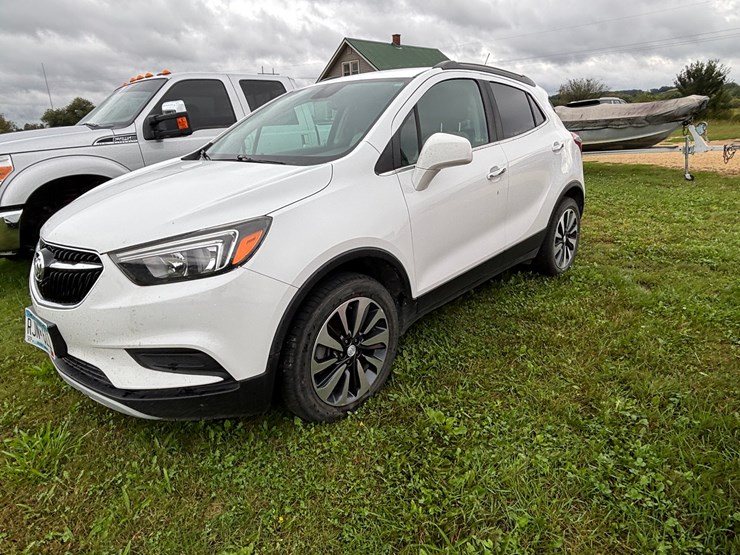 2021-buick-encore-image-2