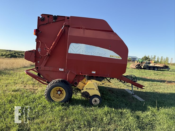 new-holland-br7090-image-4