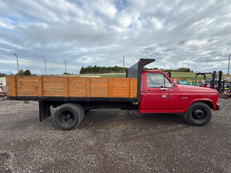 1982-ford-f350-image-6