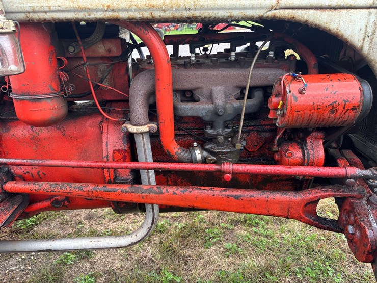 ford-8n-image-14