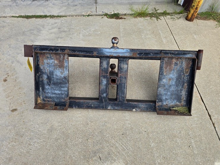 #9674-•-homemade-skid-steer-receiver-hitch-plate-image-3