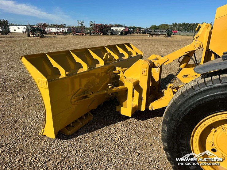 caterpillar-140m-image-35