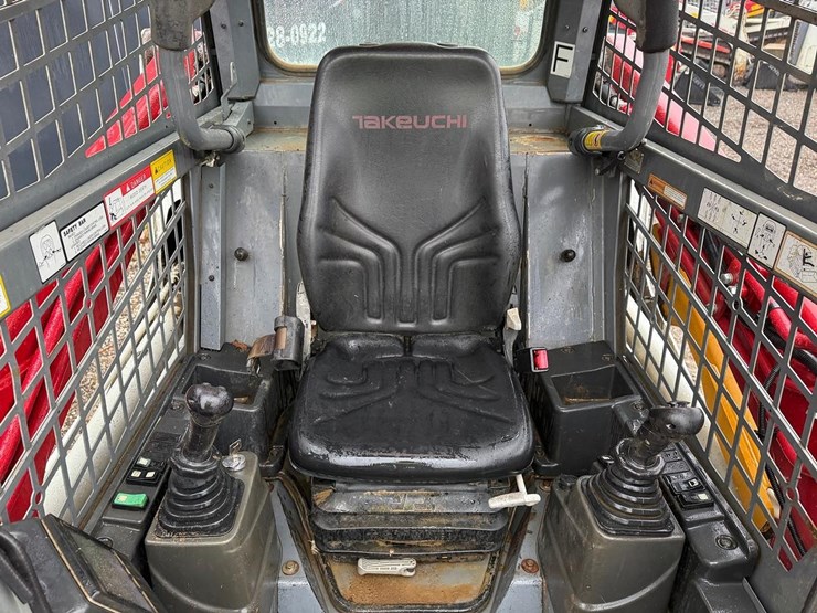 2020-takeuchi-tl8-image-20